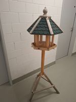 Vogelfutterhaus