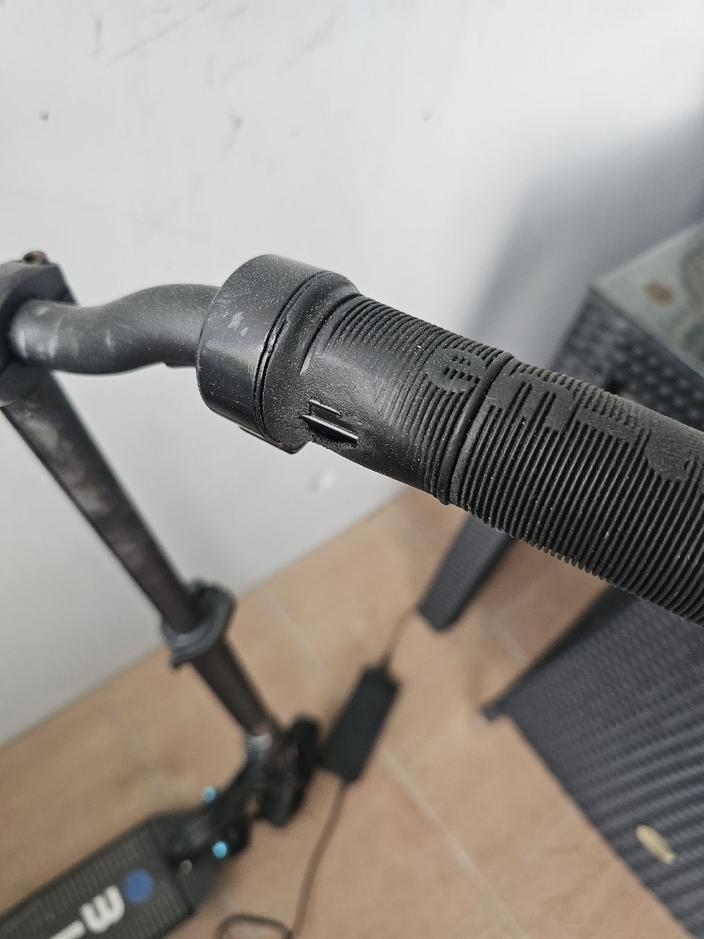 Scooters: Micro E-Scooter Black. Used. – Gebraucht aus Zug von Andkur1971 2