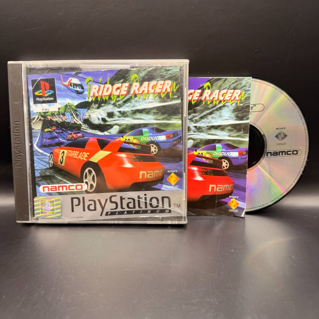 Sony Giochi: PS1 Ridge Racer Platinum – Usato da Düdingen venduto da Nerdworld