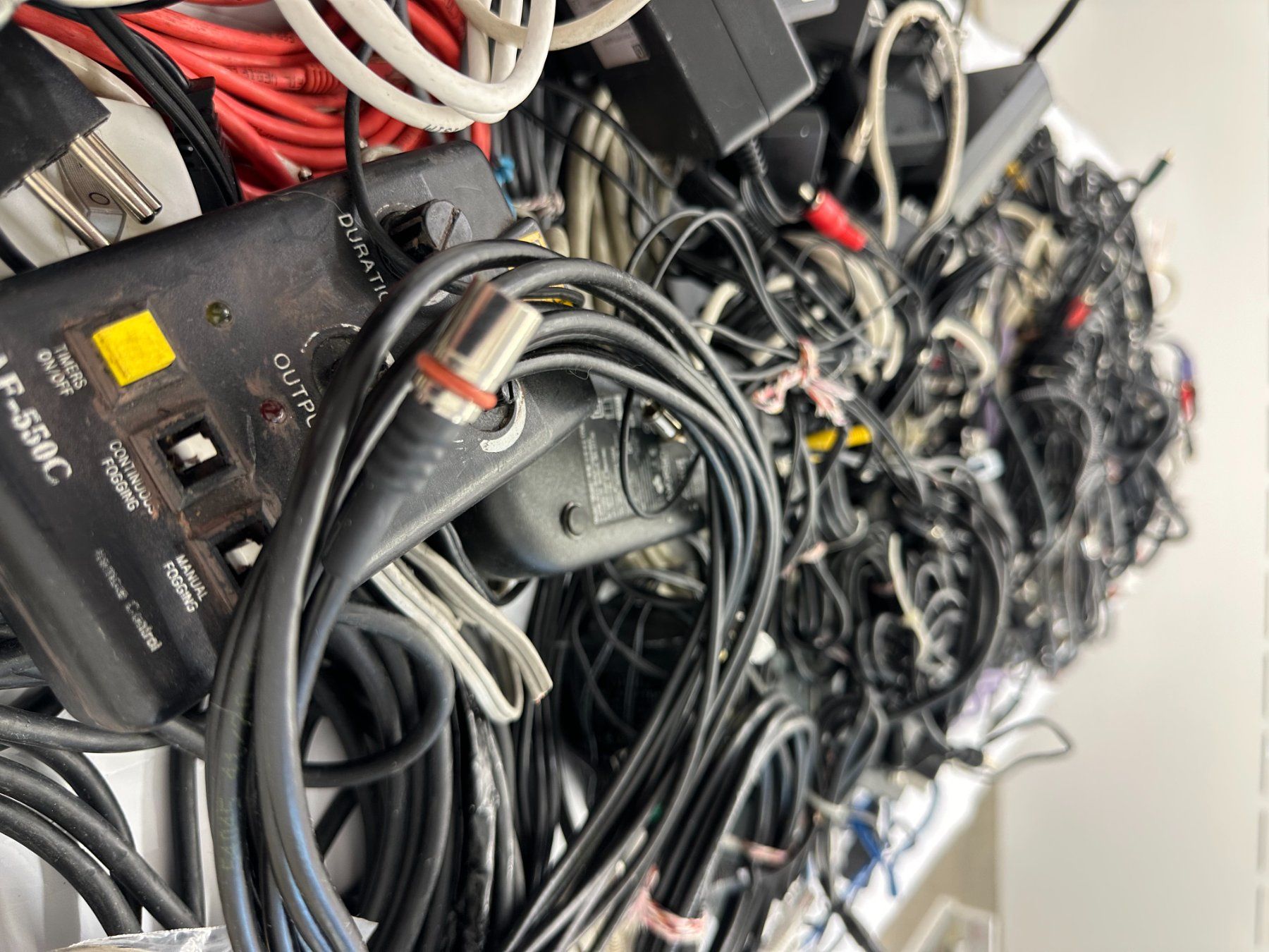 Kabel: Kabel, Mehrfachstecker, Telefon, Kamera, Adapter etc. – Gebraucht aus Zürich von alocinnovregnes 7
