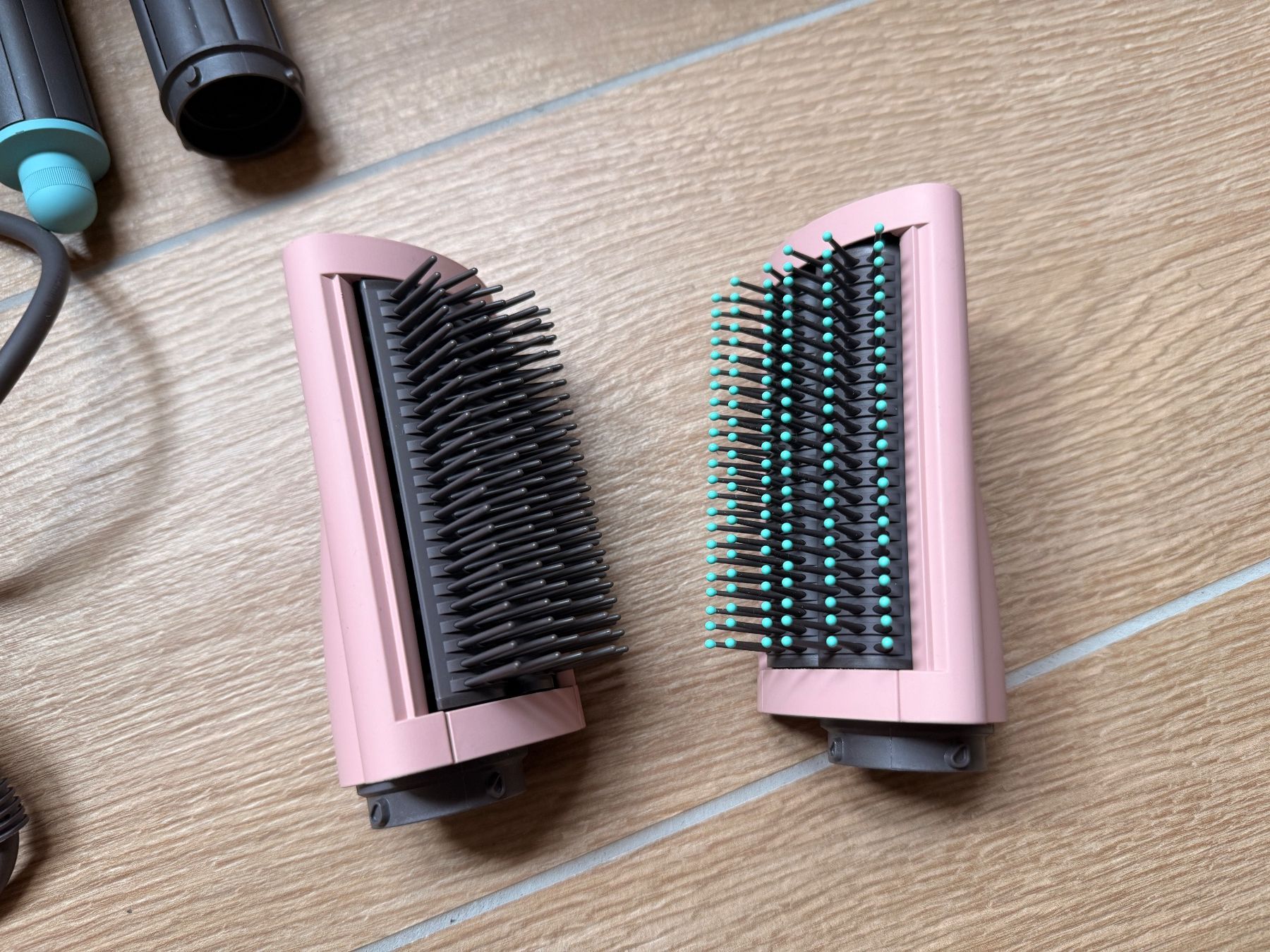 Dyson Asciugacapelli: Dyson Airwrap HS05 SET +++Spezial Edition+++ TOP! – Usato da Brütten venduto da Trinity_ch 3