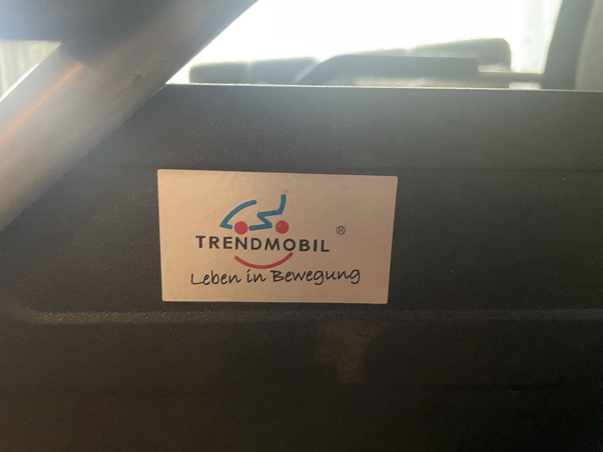 Chaises roulantes: Rollstuhl Trendmobil grösse XL – D'occasion à Niederhasli par sev_d7hq 5