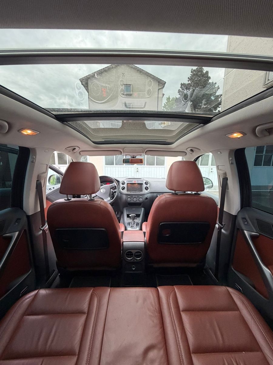 VW Automobili: Vw Tiguan 2.0 TSI  – Usato da Rüti ZH venduto da ES95 6