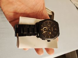 Herrenuhr Fossil schwarz mit Metallband guter Zustand
