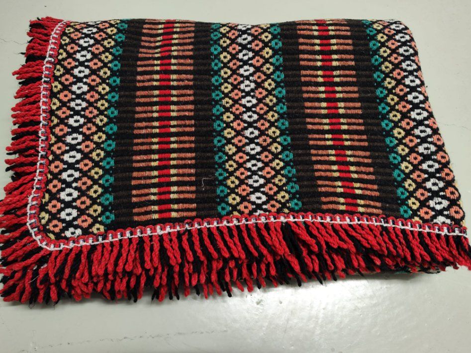 Decken: Traditionelle portugiesische Decke – Gebraucht aus Hunzenschwil von MuellerAarau