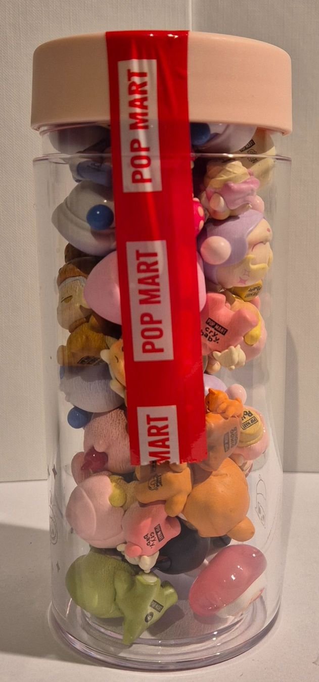 Pop Mart Statuette: Pop Mart - Mini Beans (Diverse, Labubu..) – Nuovo e nell'imballaggio originale da Ellikon a d Thur venduto da GQ84 7