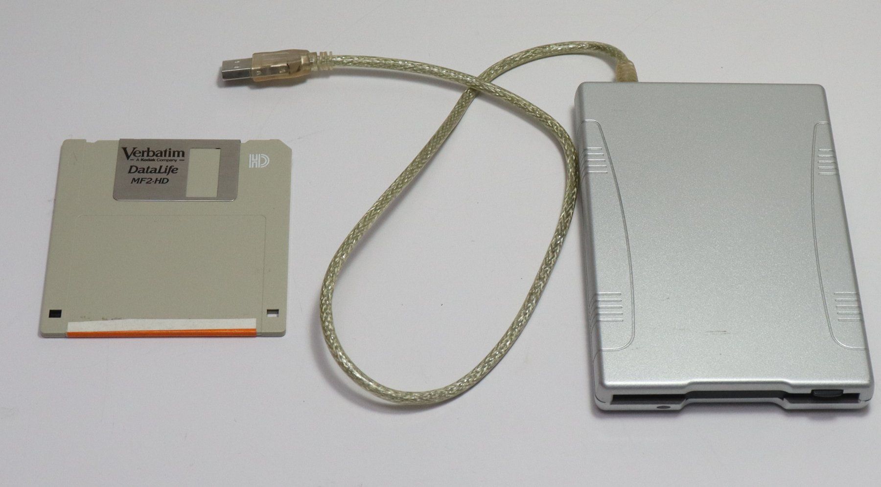 Disketten: TEAC Slim USB Floppy 3.5" Diskettenlaufwerk – Gebraucht aus Frick von volvo850driver