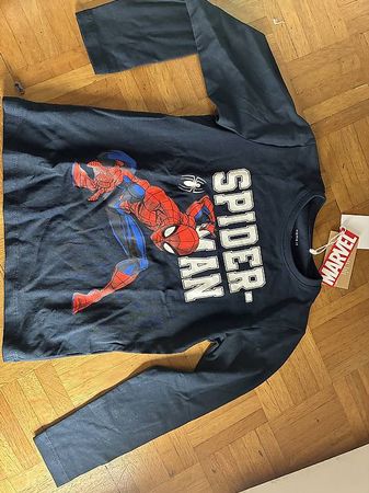 Langärmeliges Shirt