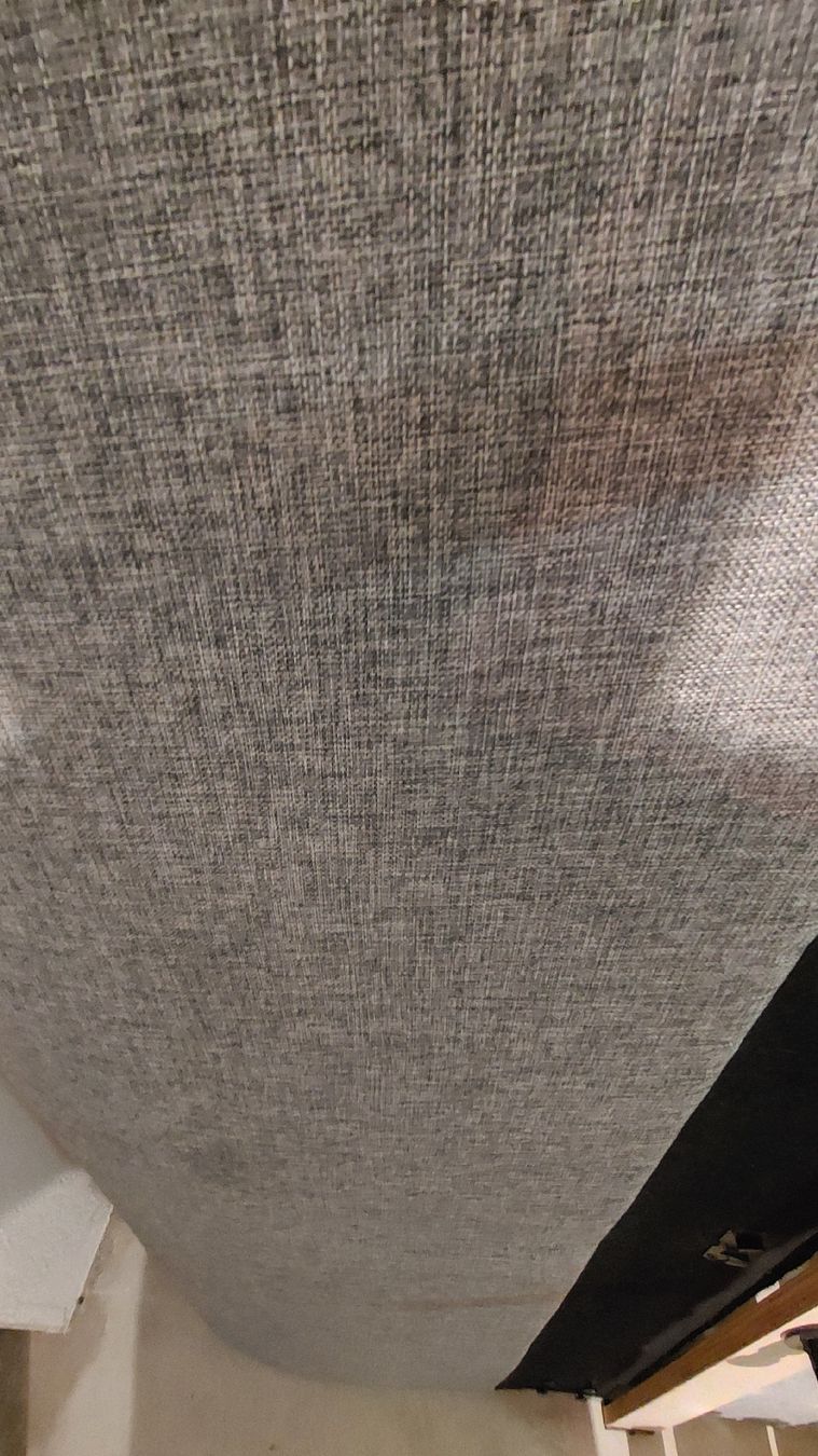 Letti: Polsterbett Gestell mit Kopfteil 140x200cm – Usato da Detligen venduto da Poeschti1 7
