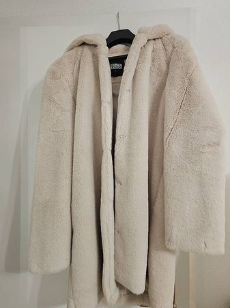 Winterjacke zu verkaufen.