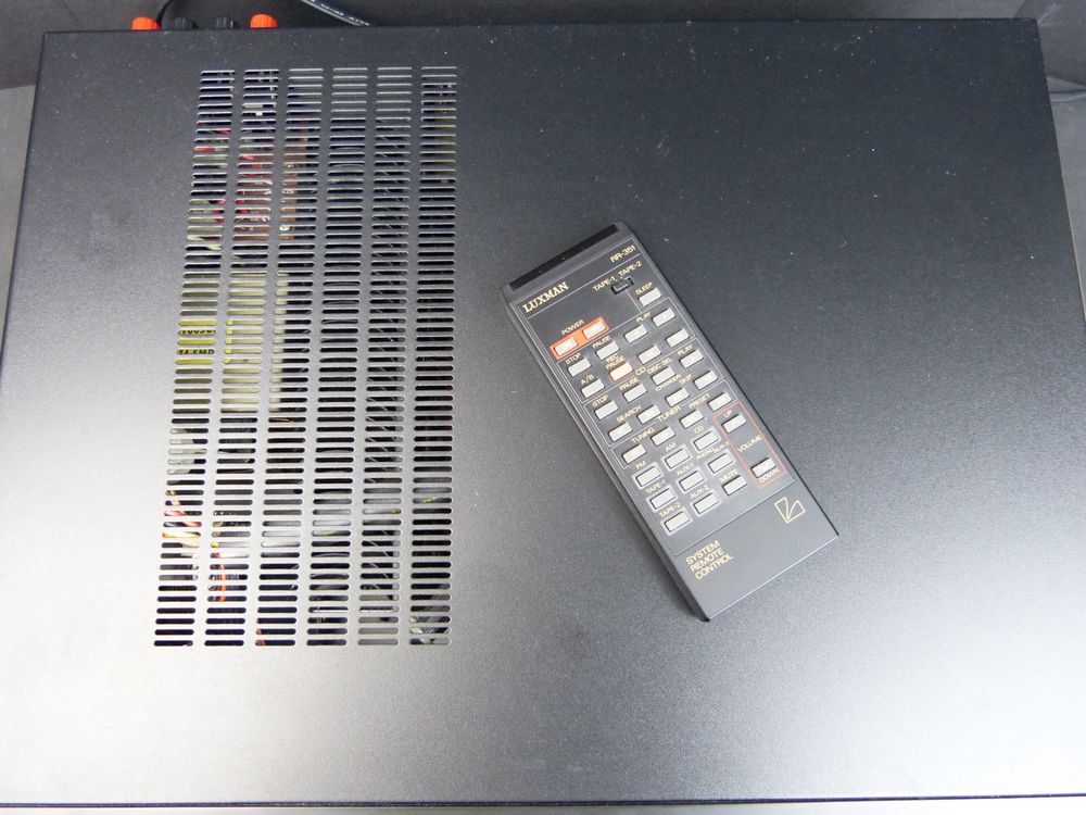 Luxman R-104 Digital Synthesized AM/FM Stereo Receiver - AS IS - NTC Tech
