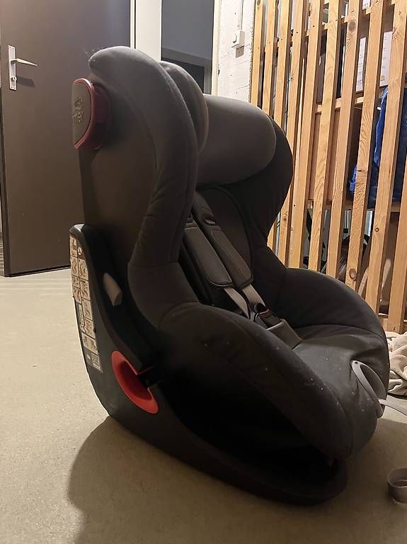 Seggiolini per auto: Britax Römer King II LS – Usato da Zug venduto da Play2008 2