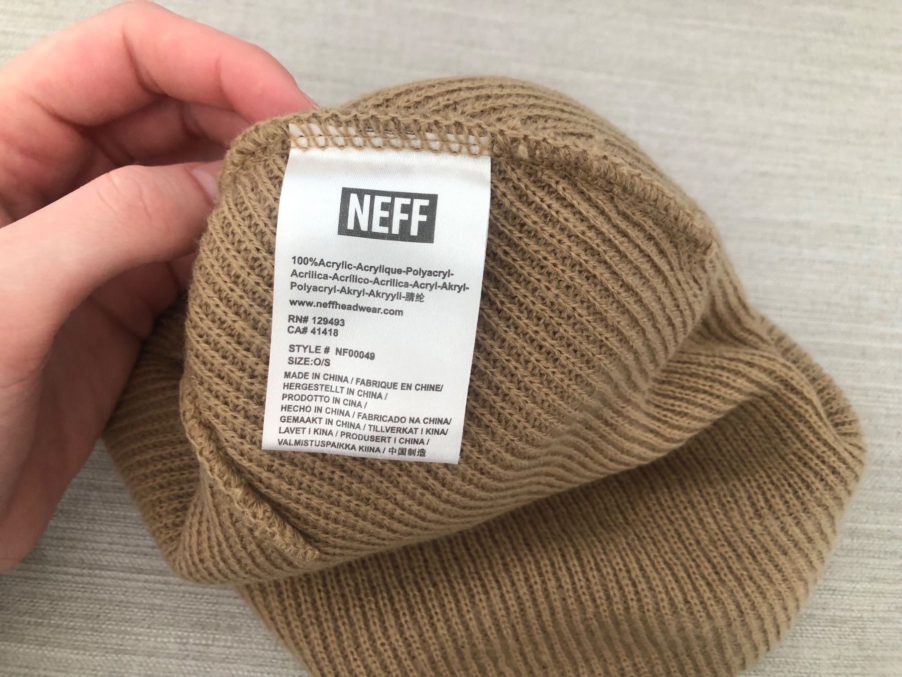 Copricapi, berretti & cappellini: Beanie - one size – Nuovo (secondo la descrizione) da Lausanne venduto da ami_jjt5 3