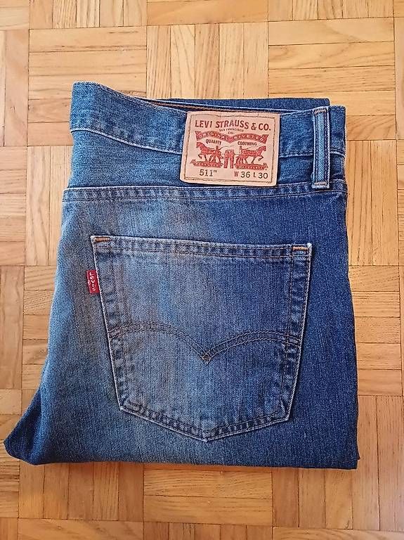 Jeans: Jeans Levi's 511 36x30 – Gebraucht aus Glovelier von GaCh