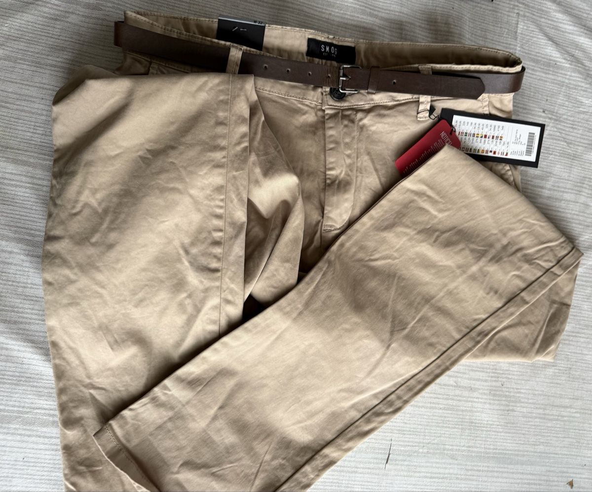 Pantaloni: 3 Herrenhosen – Usato da Strada venduto da Betflo 7