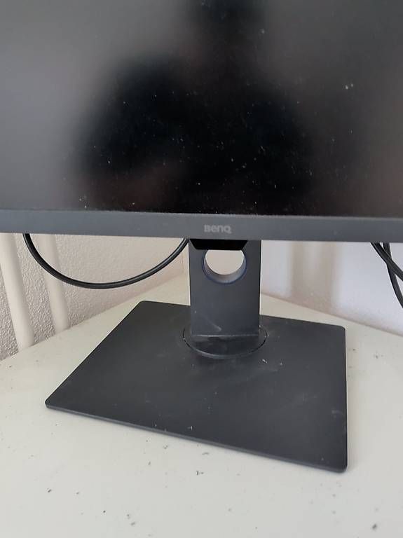 BenQ Monitore: Fotorealistischer Bildschirm – Gebraucht aus Bern von actinistia 3