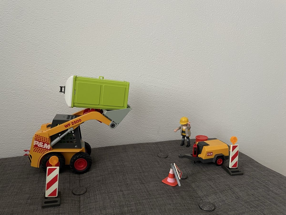 Playmobil Giocattoli: Playmobil Baustellen Set – Usato da Chur venduto da Tsambiko 7