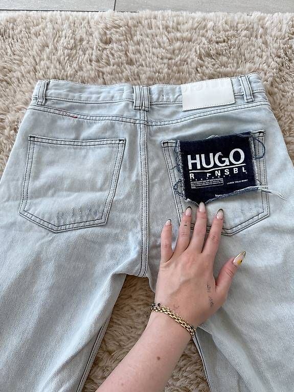 Jeans: HUGO Boss Destroyed Jeans – Usato da Zwingen venduto da KatjaM 2