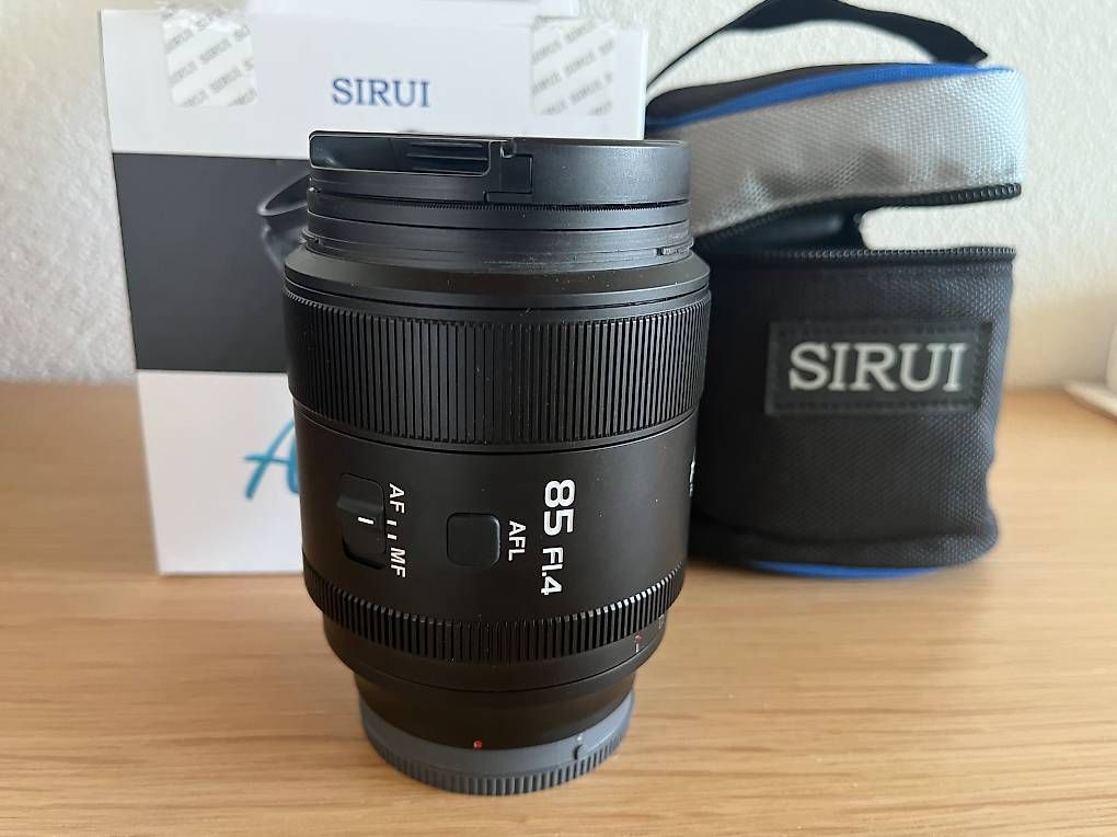 Obiettivi: Objektiv Sirui 85mm, f 1.4 – Usato da Sutz-Lattrigen venduto da gbu_wp97