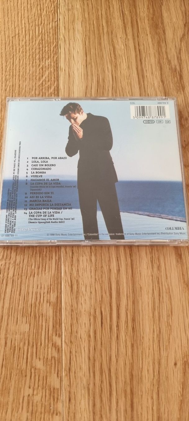 CDs: CD: Ricky Martin - Vuelve – Gebraucht aus Lachen SZ von allesweg78 1
