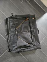 Praktischer Kleidersack / Anzugsack für Reise, Schwarz