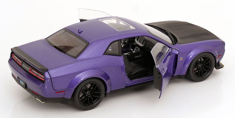 Dodge Modellini d'auto: DODGE CHALLENGER SRT HELLCAT 2023 VIOLLET 1:18 SOLIDO – Nuovo e nell'imballaggio originale da Suhr venduto da Moebelsiralfred 3