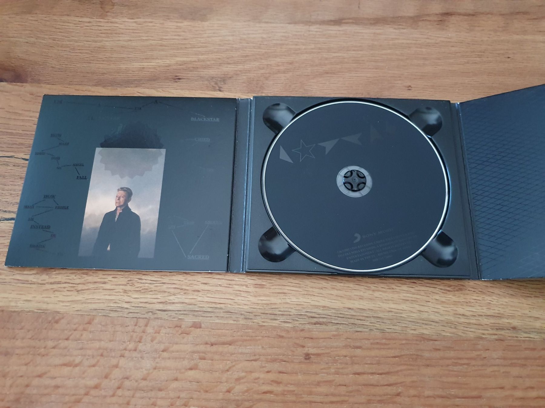 CDs: David Bowie - Blackstar - CD – Gebraucht aus Auenstein von Trilos 2