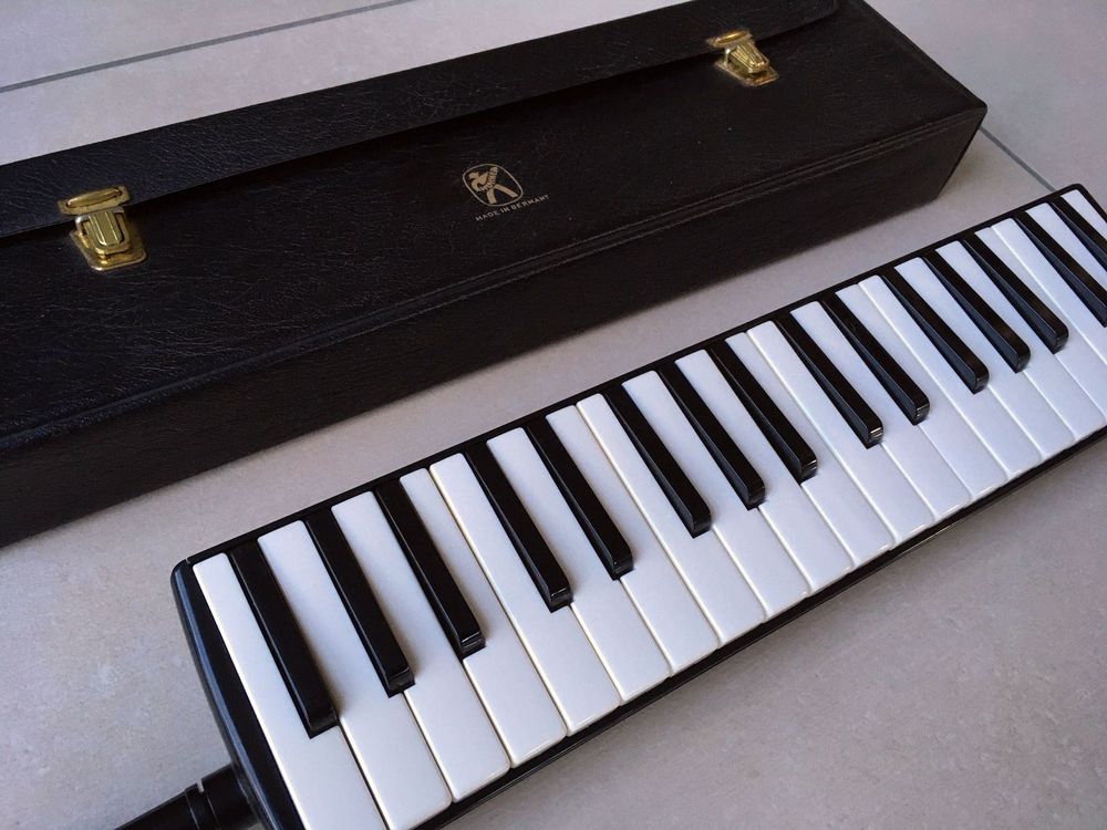 Hohner deals piano 36