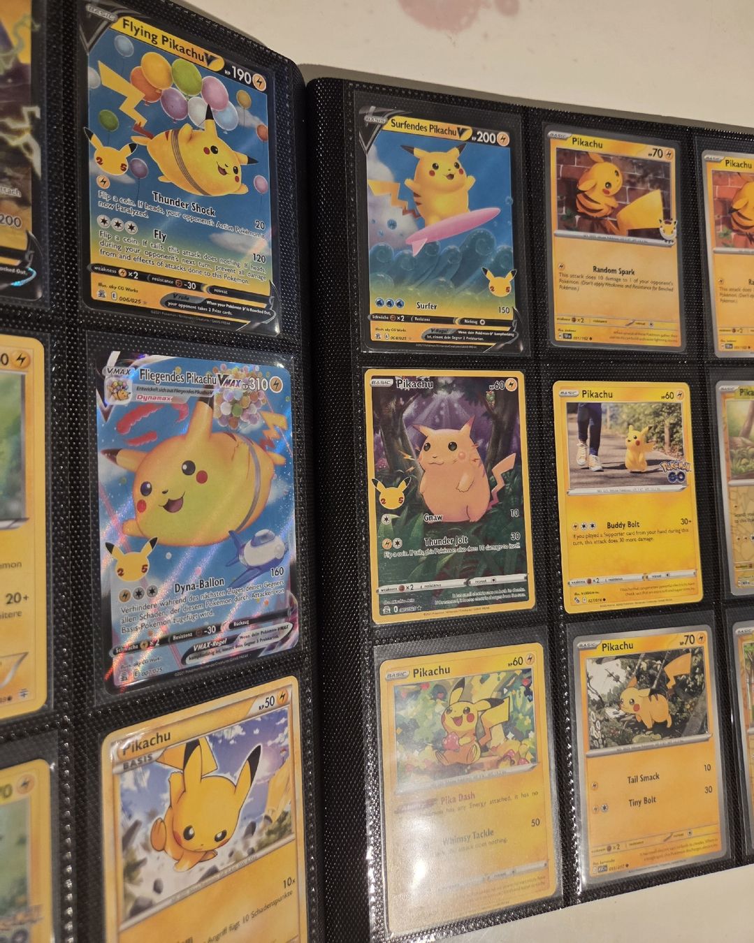 Pokémon Carte collezionabili: Pokemon Karten Pikachus Sammlung  – Nuovo (secondo la descrizione) da Glattpark(Opfikon) venduto da dch_dlb6 3