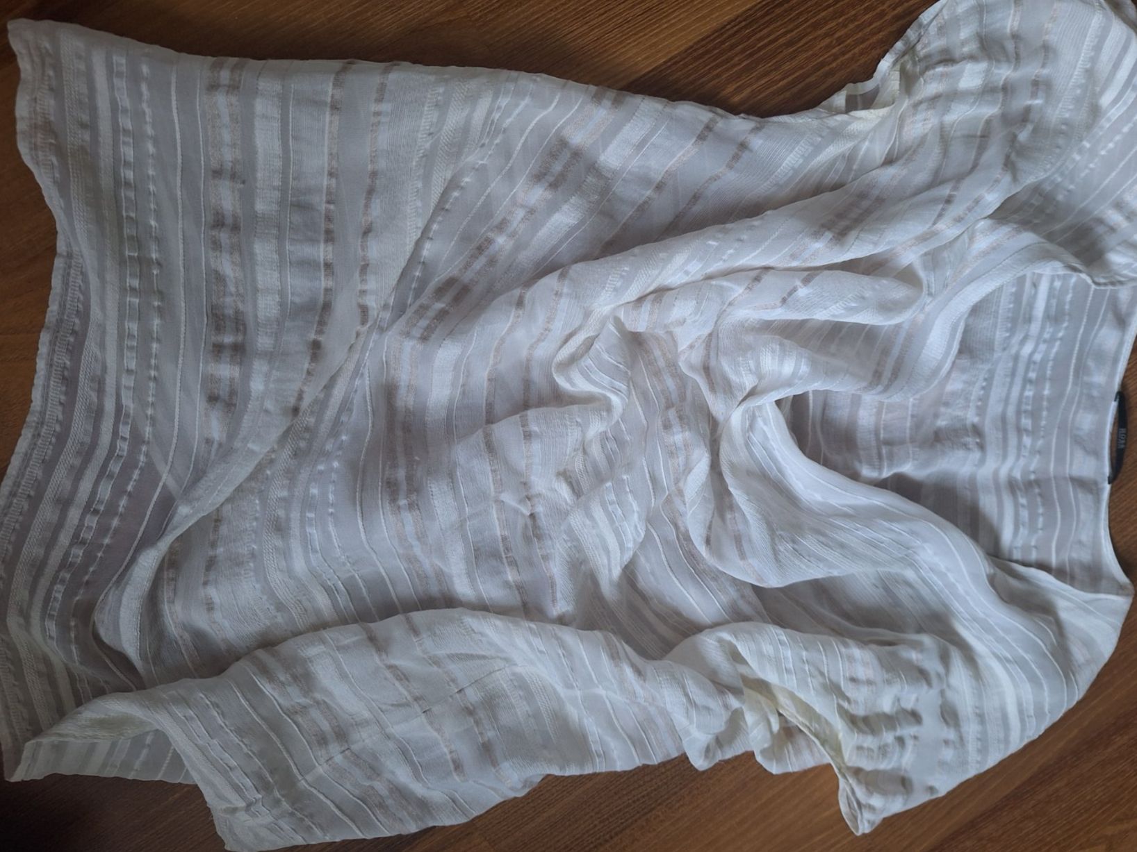 Hugo Boss Camicette: Sommerbluse Hugo Boss 36-38 – Usato da Herrliberg venduto da linavogt 3