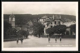 Neuveville, Rue de la Gare, Strassenpart