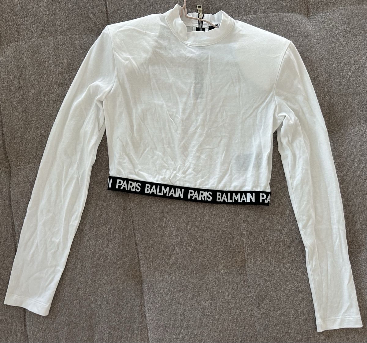 Balmain Pullover & Sweatshirts: Balmain Oberteil Weiss Gr. 10a Crop Logo & Reissverschluss – Neu (gemäss Beschreibung) aus Sursee von ramona0406