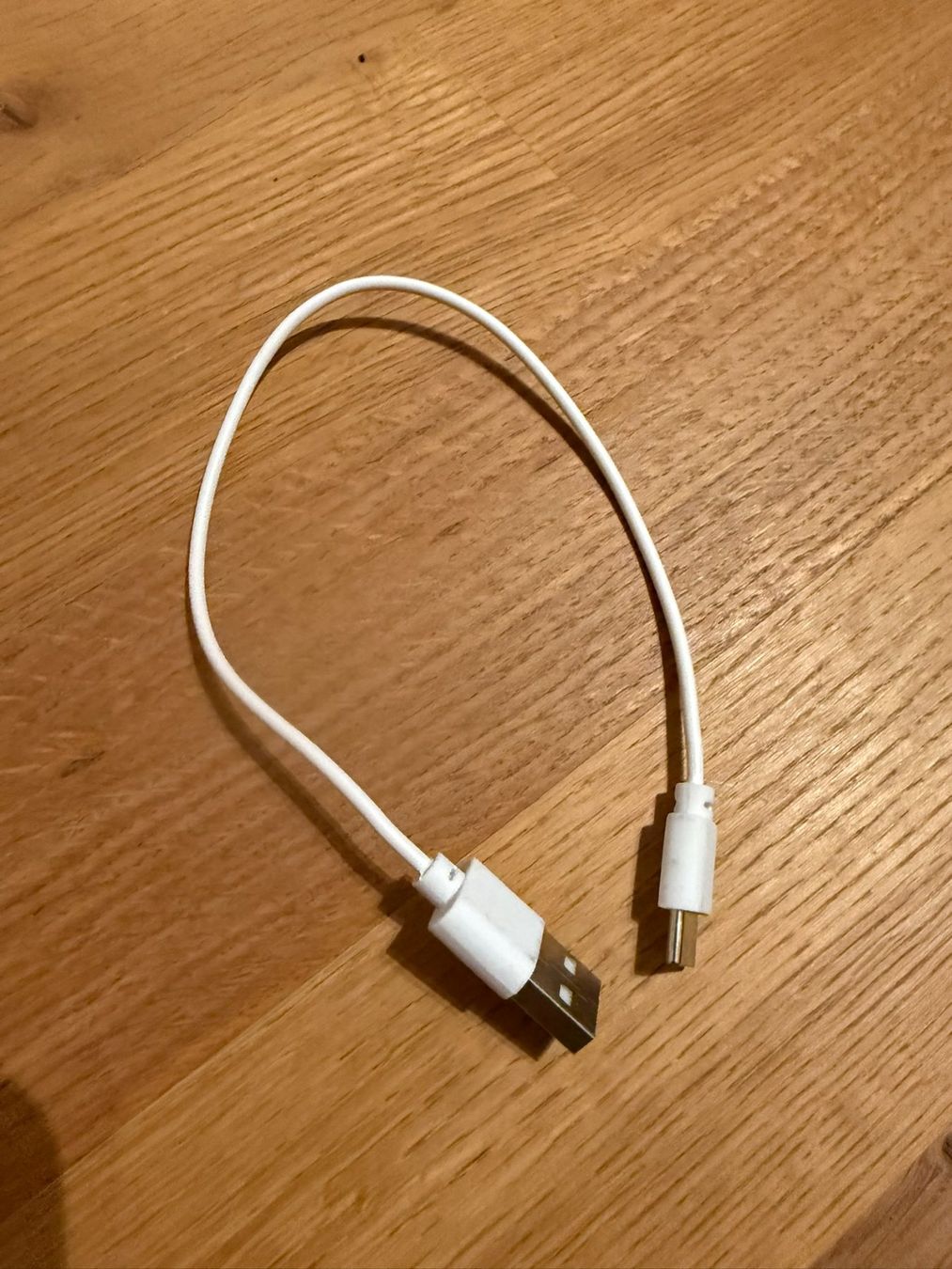Câbles: USB-A auf USB-C Kabel kurz – D'occasion à Wettingen par myworldsking