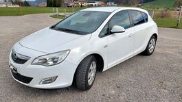 Opel Astra J 14 NET - Turbo - Handschaltung - Frisch ab MFK