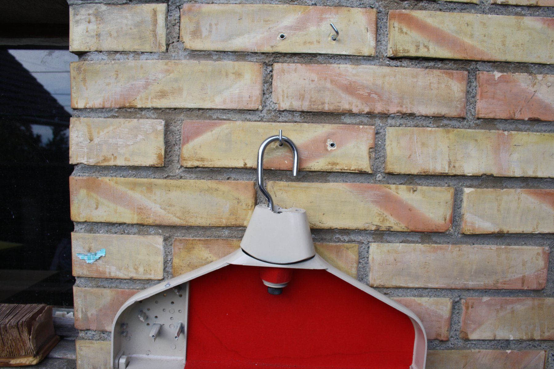 Tresor: VINTAGE HIDEASAFE  BÜGEL SAFE – Gebraucht aus Wauwil von Pneuedy 5