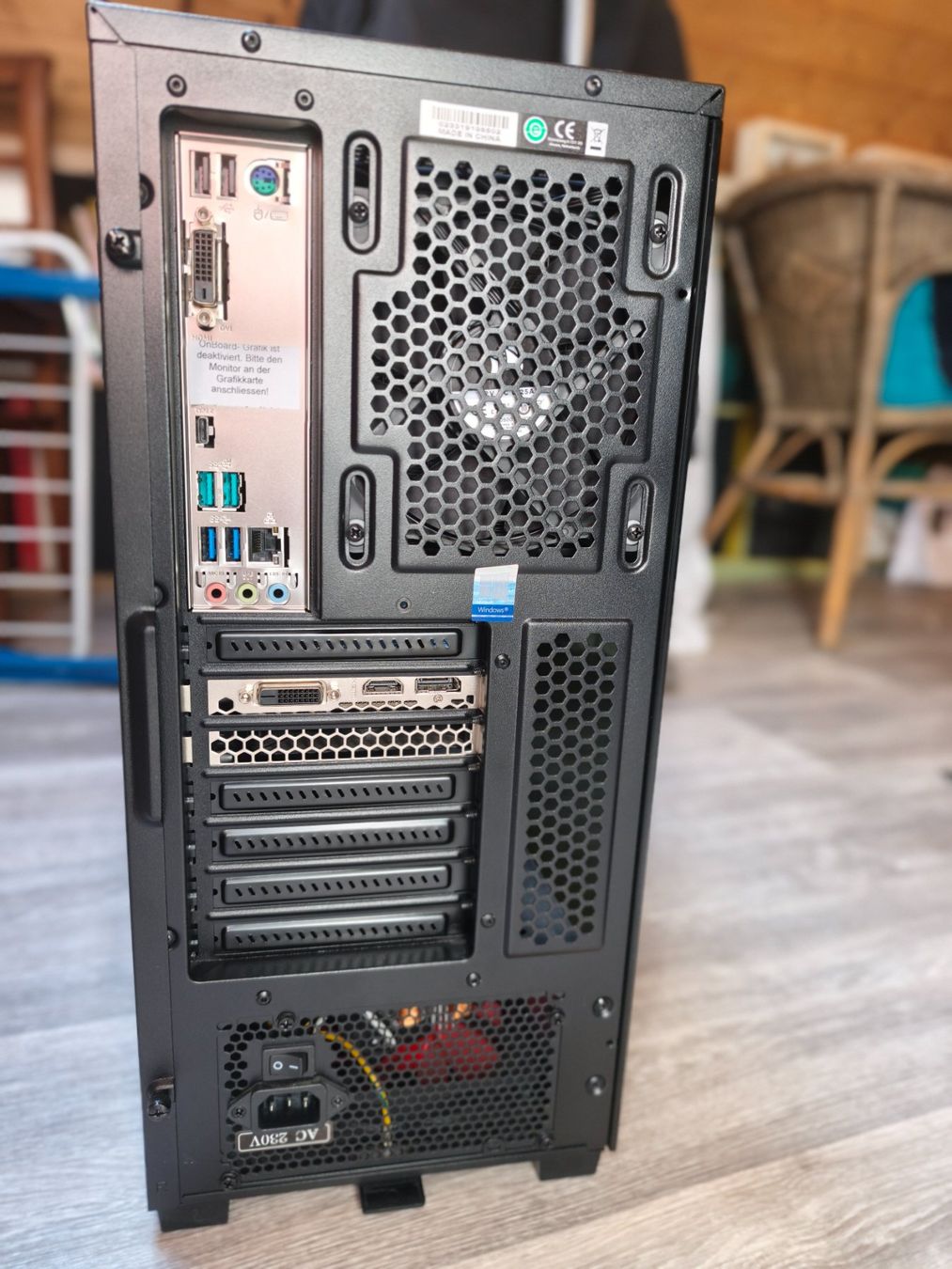 PC: PC gaming MIFCOM TEMPEST Watercooling – Usato da Courroux venduto da petit-chevreuil 3