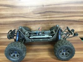 Gebrauchter Traxxas X-Maxx mit Steuerung alles ungeprüft