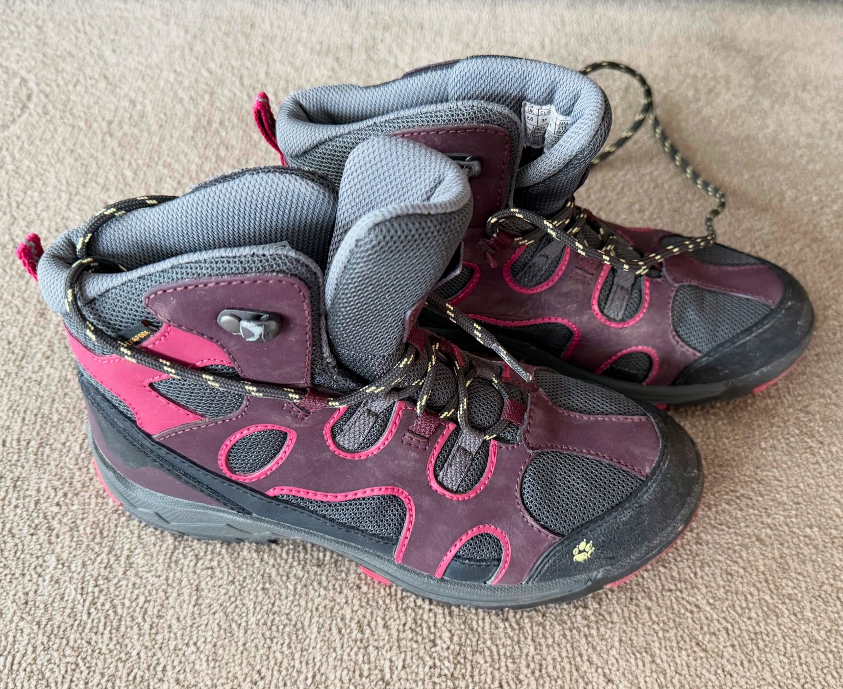 Jack Wolfskin Scarpe per ragazze: Wanderschuhe, Jack Wolfskin, Gr.35 – Usato da affoltern am albis venduto da taug 1