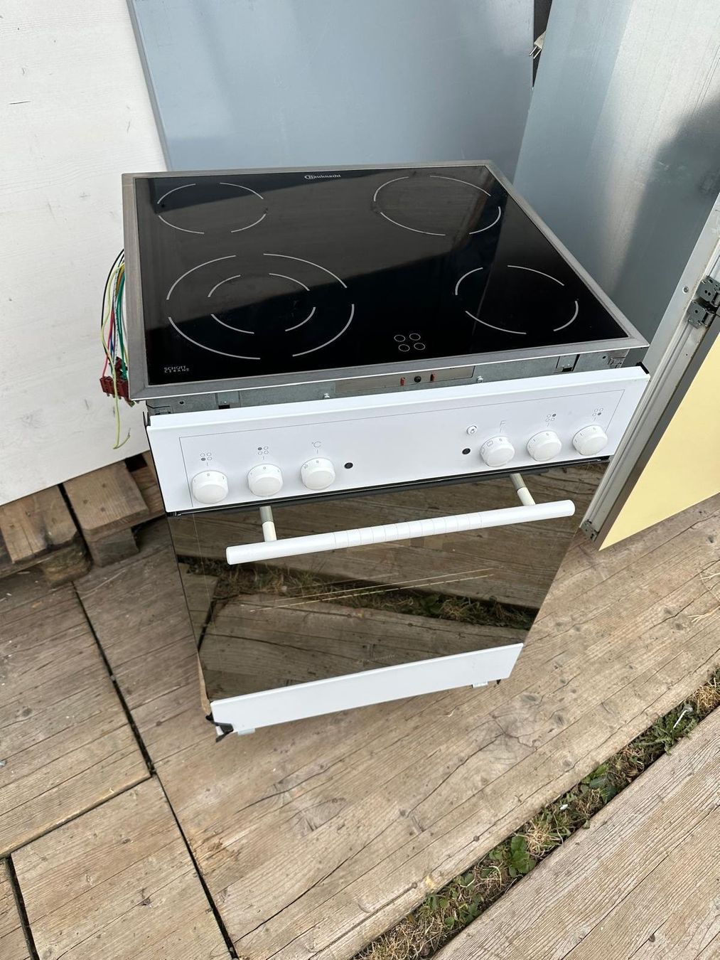 Bauknecht Cuisinières: Backofen mit Glaskeramik Bauknecht – D'occasion à Spreitenbach par Space_X 7