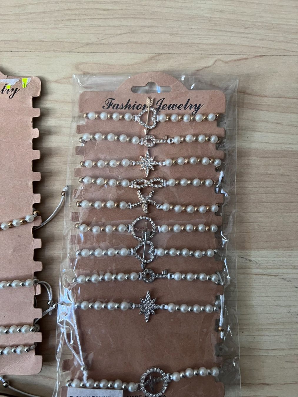 Altri gioielli: Lot Armbänder - 54 Stück #7 – Nuovo (secondo la descrizione) da Wildegg venduto da Car-Mania 3