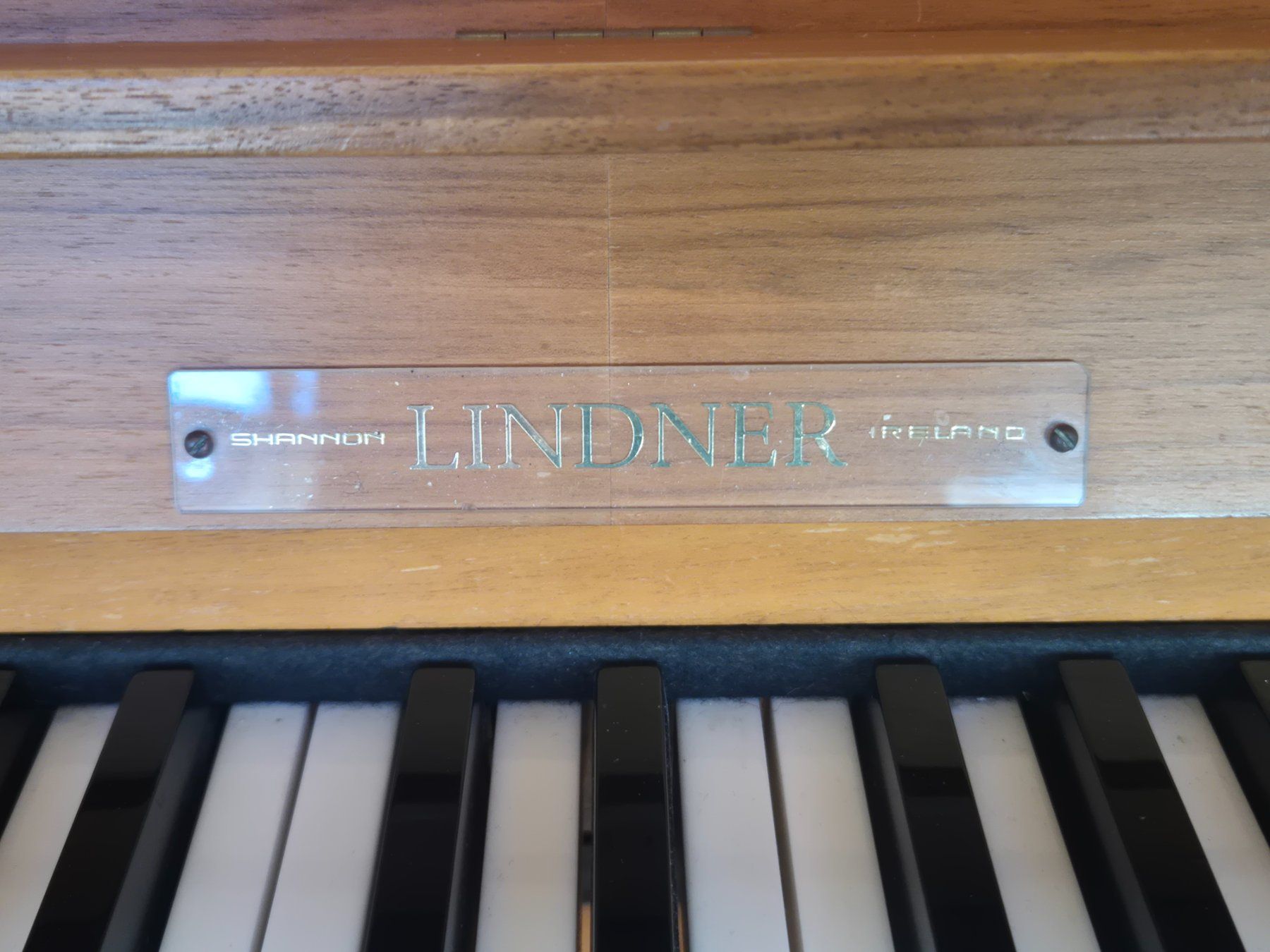 Strumenti musicali: Klavier Lindner – Usato da Langenbruck venduto da zwahlenA 5