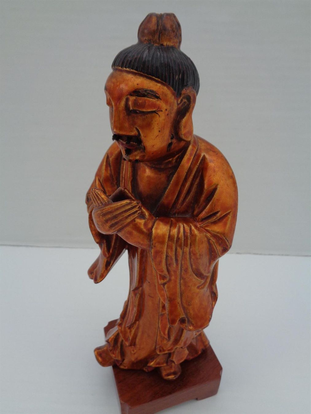 Sculture & Statue: China geschnitzte Holzfigur auf Sockel – Usato da Chur venduto da omonia 5