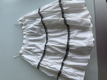 Jupe courte PINKO taille 34-36 EUR