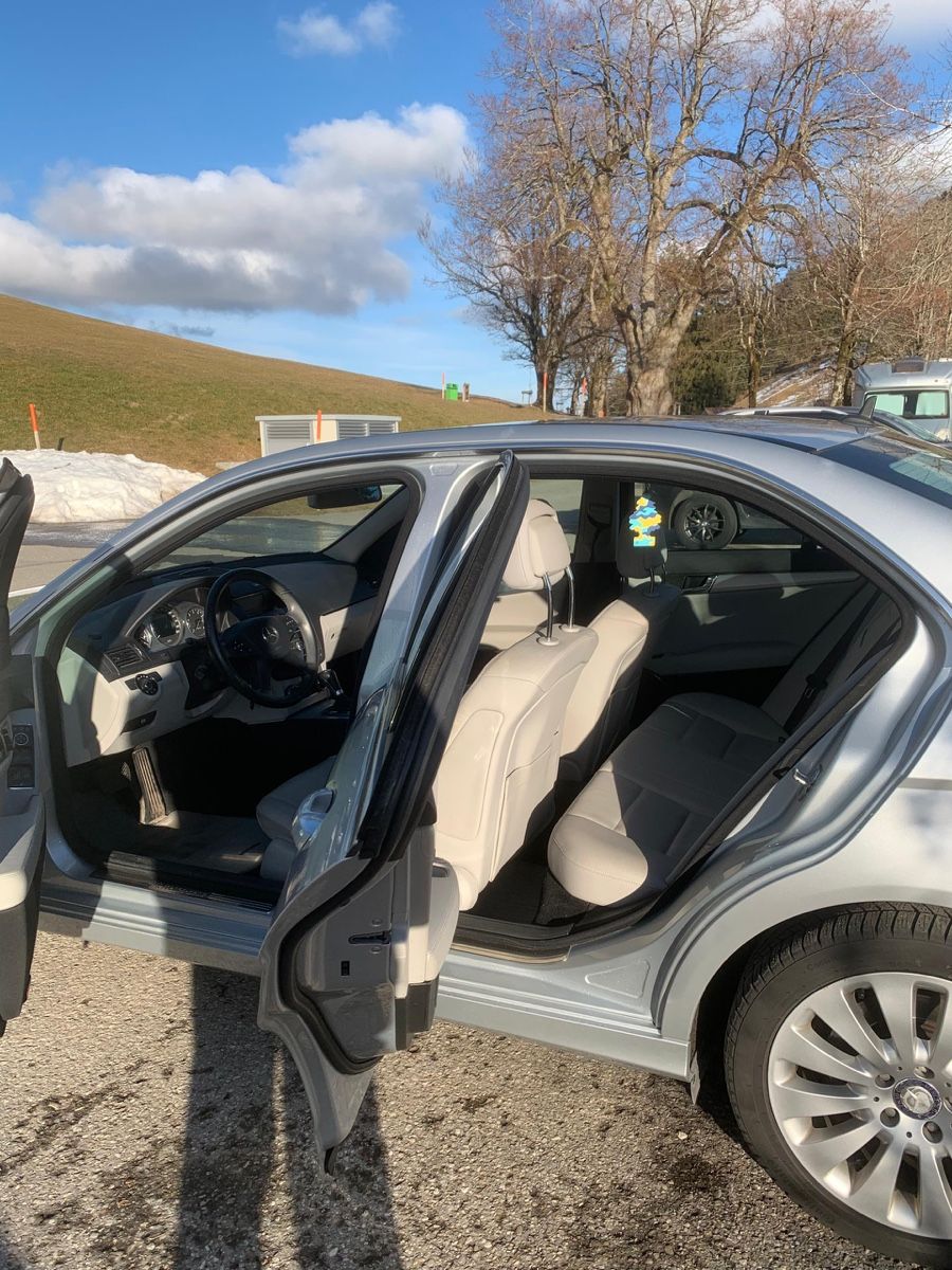 Mercedes-Benz Automobili: Mercedes C350 4x4 – Usato da Wil SG venduto da cha_2mp6 7