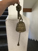Klingel Messing Antik Wandmontage mit Tierkopf verziert gute
