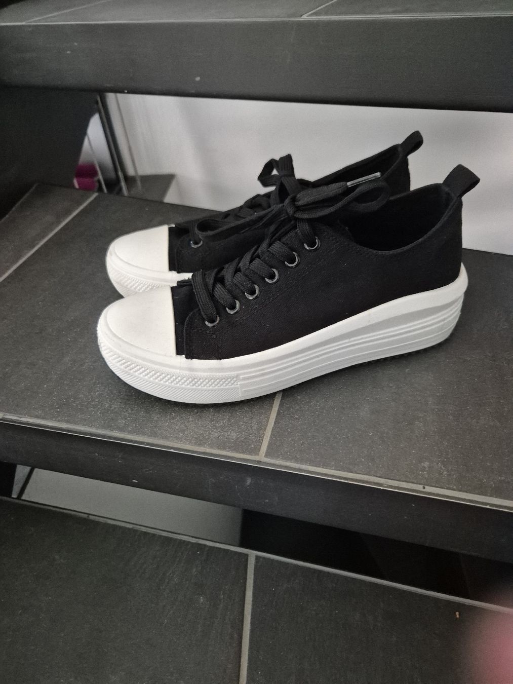 Scarpe da donna: Schuhe 38 – Usato da Würenlingen venduto da kuh33