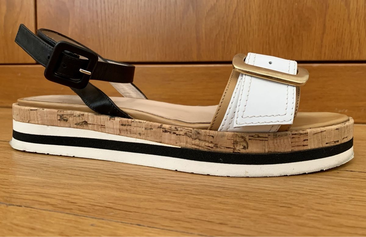 Scarpe da donna: Ledersandalen mit Plateau-Sohle, Gr. 38 – Usato da Zürich venduto da p_q7q_nichtraucher 5