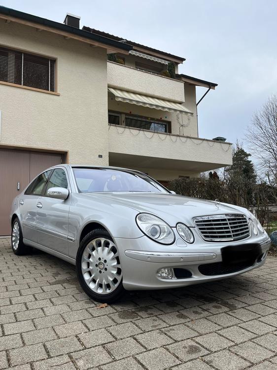 Mercedes-Benz E500