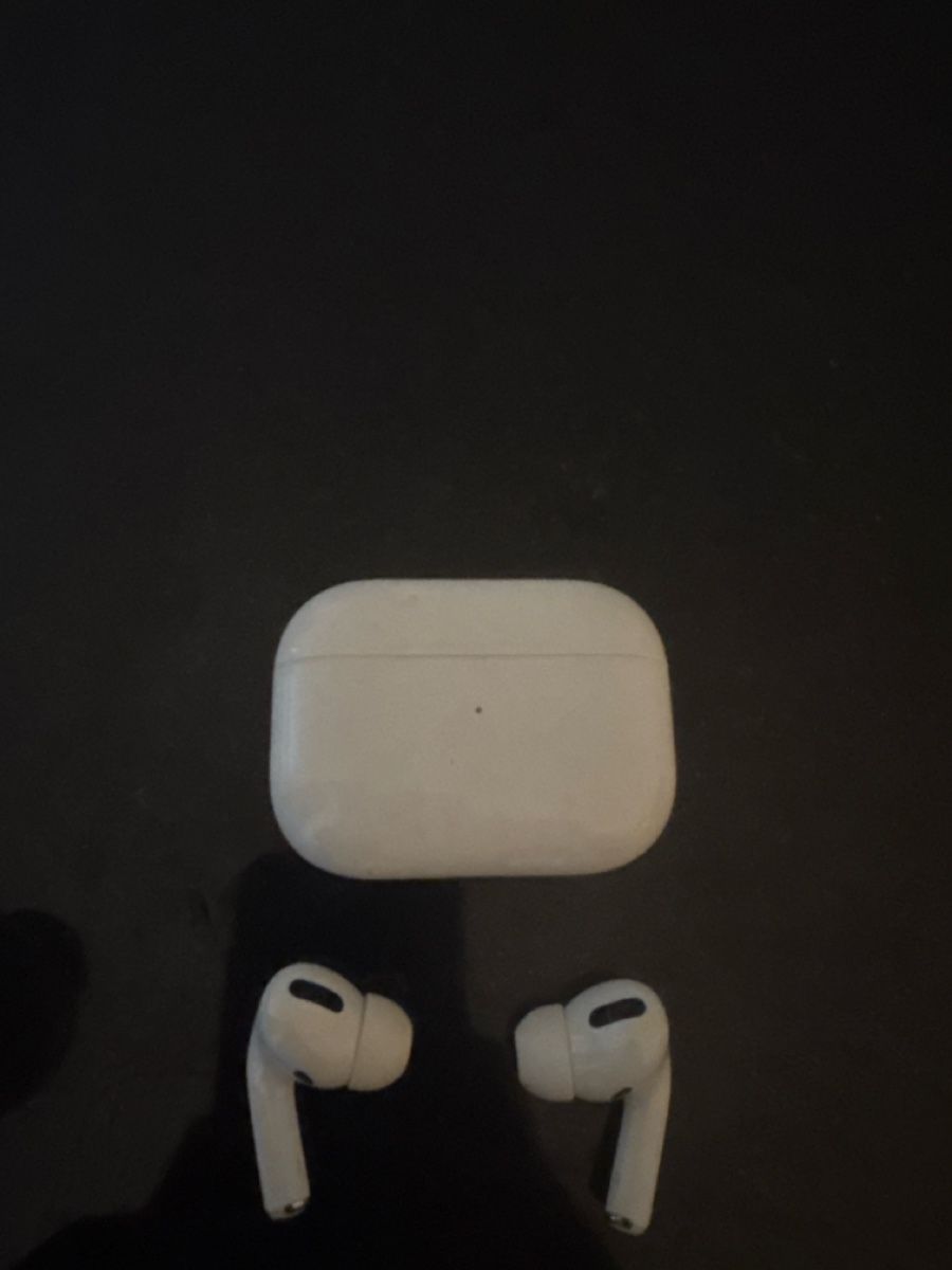 Apple Casques audio: Apple AirPods Pro gebraucht – D'occasion à Muttenz par Mirc99 2