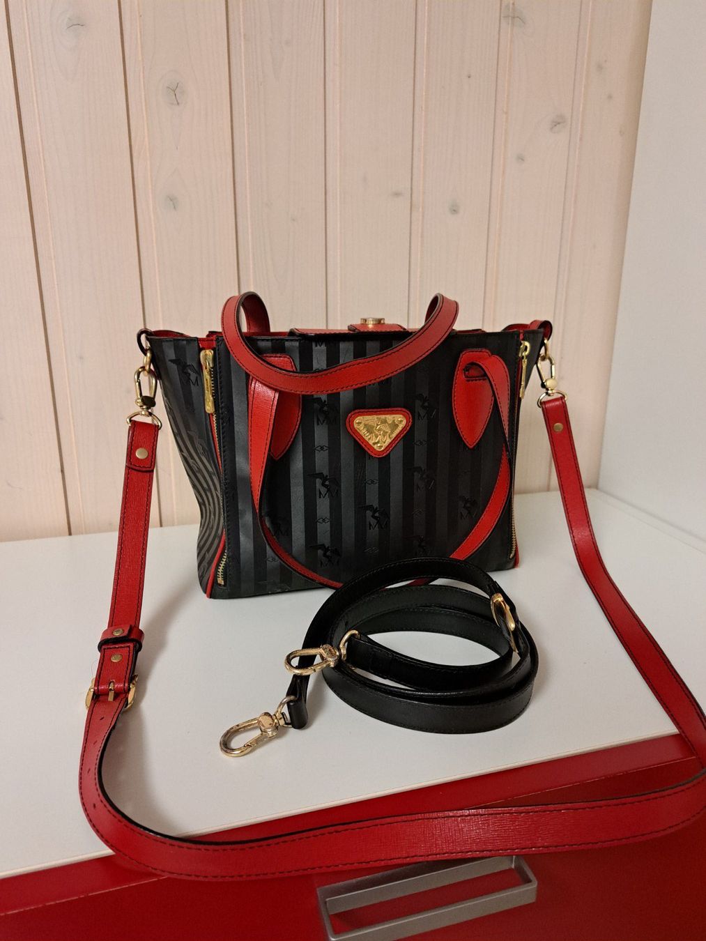 Maison Mollerus Borse da donna: Mollerus Hand-/Schultertasche - kaum gebraucht – Usato da Embrach venduto da Jolilein 1